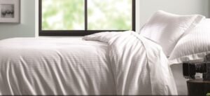 Striped Hotel Sheet Full Fitted 54x75x9